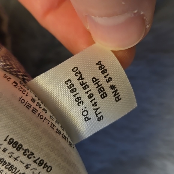 Patagonia Purple/White Plaid Button Down Shirt, Women's Medium, Great Condition - Picture 12 of 13